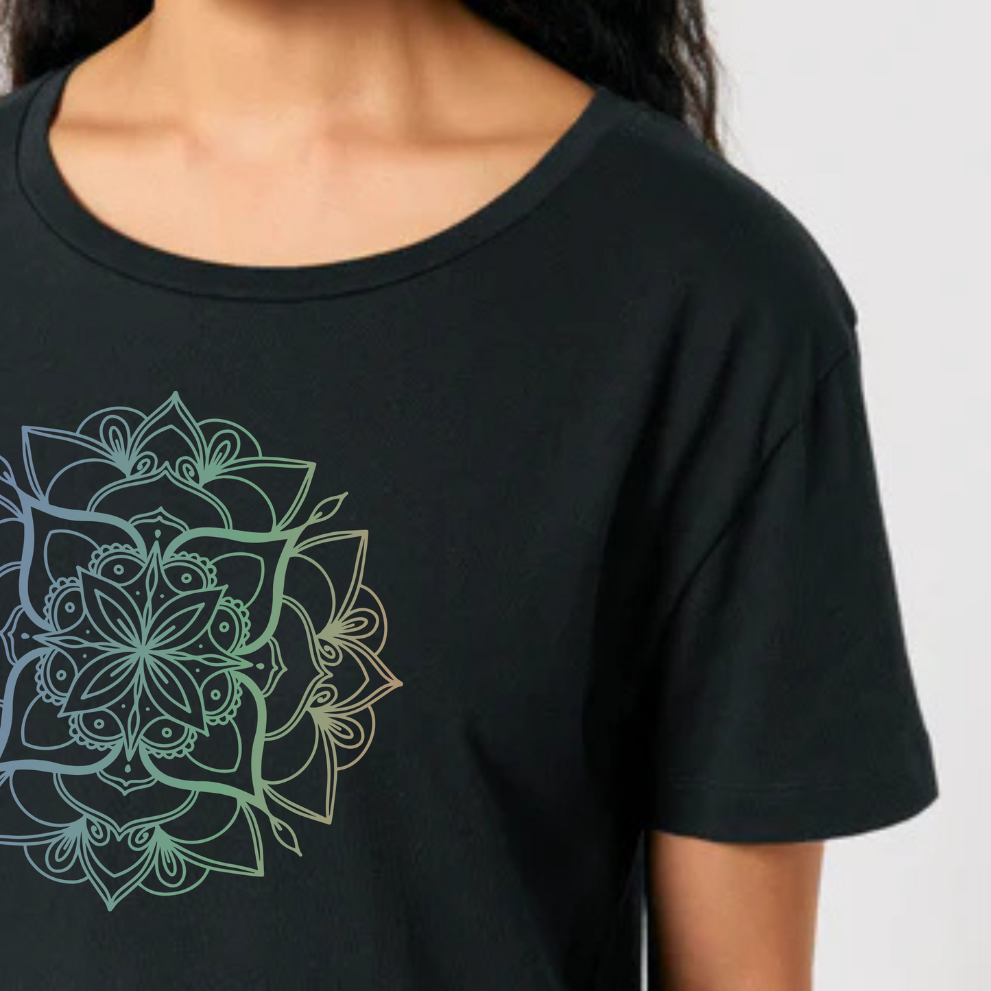 Mandala Classic Medium Fit T